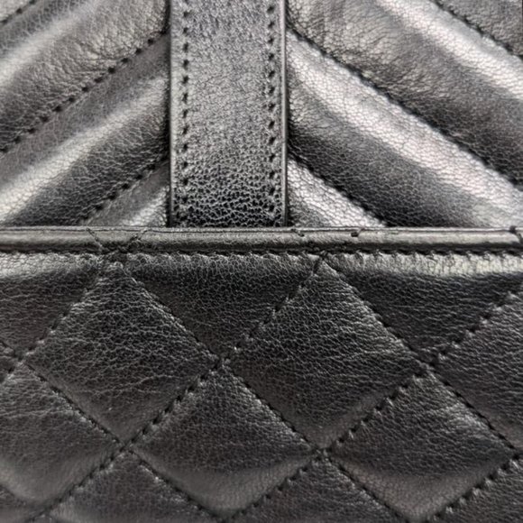 SOLD Saint Laurent Medium College Tri Quilt Black Bag - Picture 6 of 9